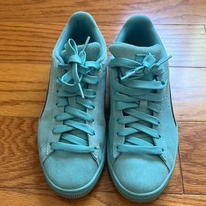 Puma aqua sneakers